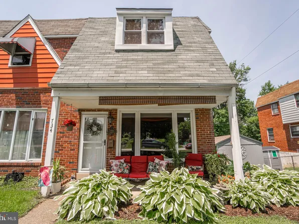 734 E 25th St, Chester, PA 19013