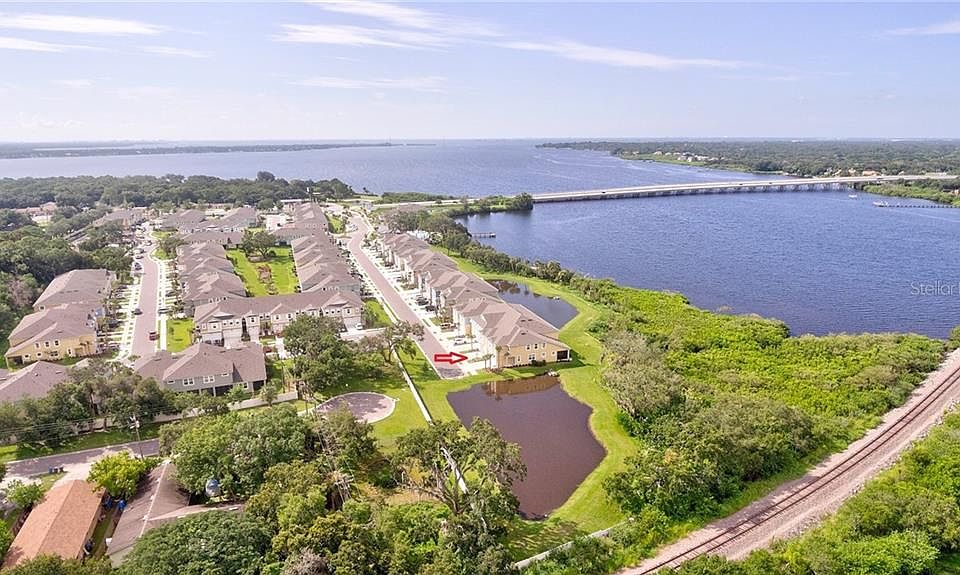 1st image of 9009 Palm Key Ave