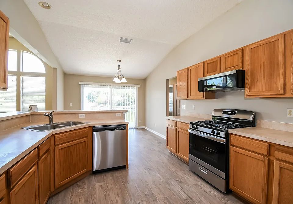 1st image of 12799 Dunns View Dr