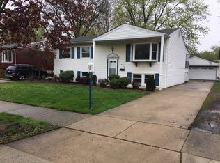 945 N Indiana Ave, Griffith, IN 46319