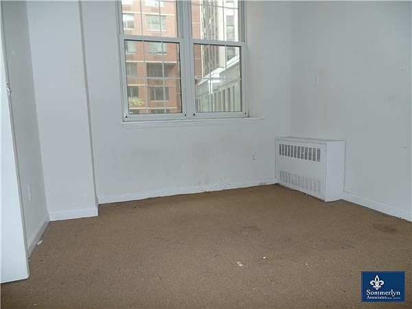 2nd image of 33 Gold St APT 403