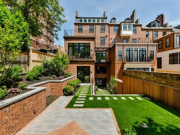 5 Joy Res Pne, Boston, MA 02108
