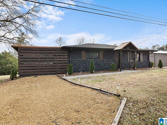 4th image of 2708 Swann Bridge Rd