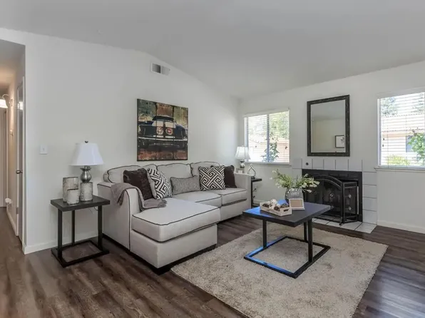 Palm Mission Village