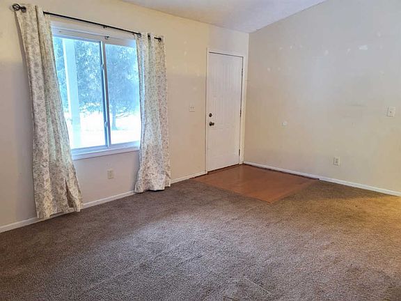 3rd image of 9347 Mount Tabor Ct
