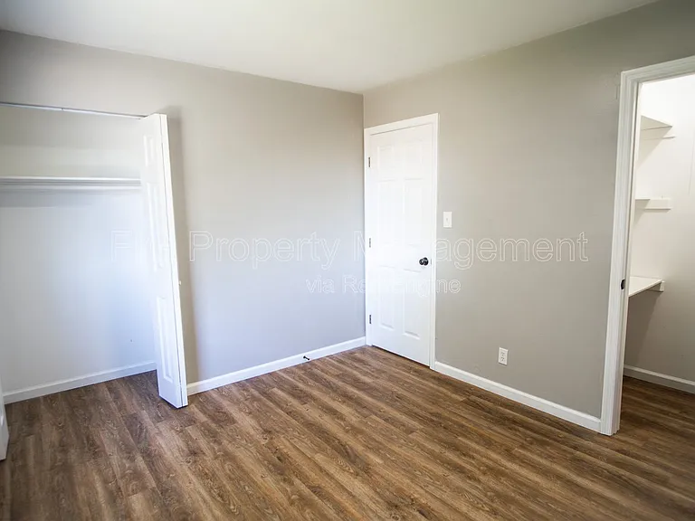 315 N Castle St #4 — Photo 7