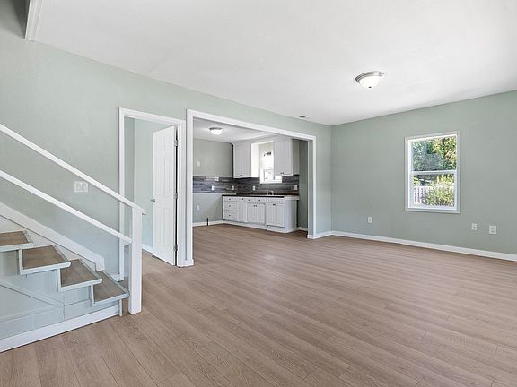4th image of 1003 S Fulton Street