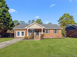 2966 Peacock St, Hope Mills, NC 28348