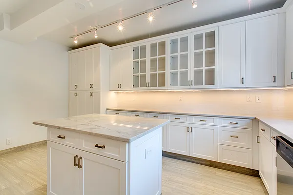 Rented by Brown Harris Stevens | media 4