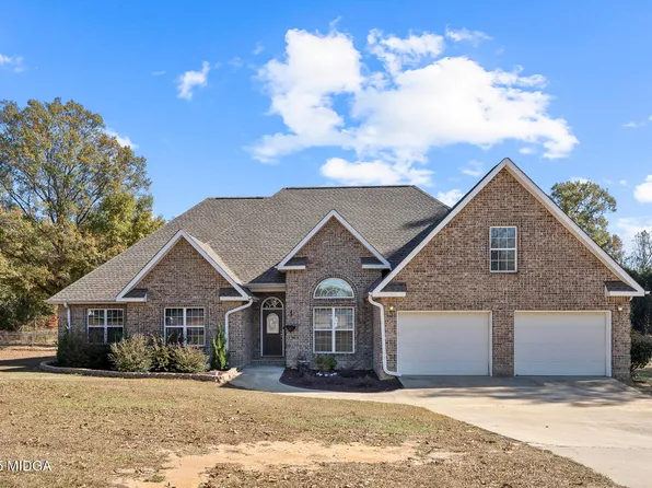 102 Heritage Dr, Warner Robins, GA 31093