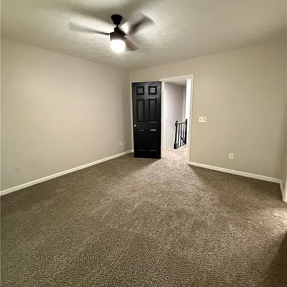 6458 Bedford Ln — Photo 15