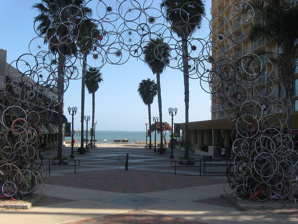 Nearby Ventura-Beach.