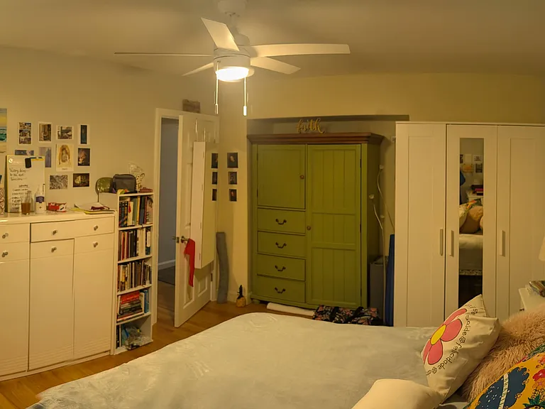 Lowell St — Photo 16