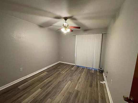 5th image of 2210 SW 70th Ter