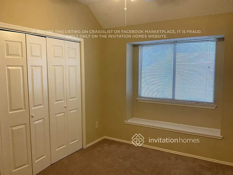4402 Laredo Dr — Photo 4