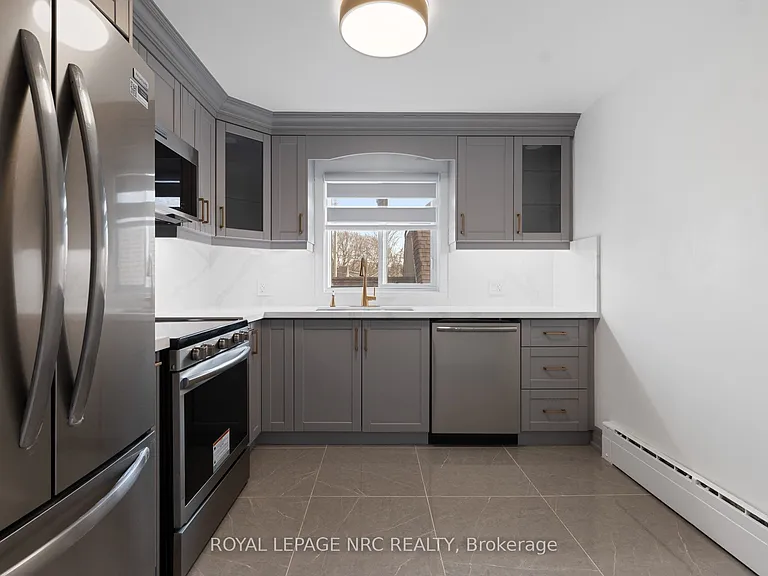 87 York St — Photo 6