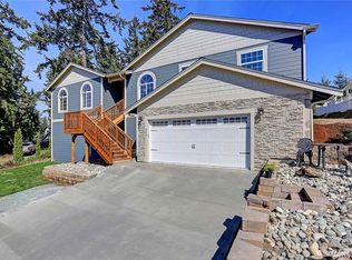 363 Selkirk Dr, Camano Island, WA 98282
