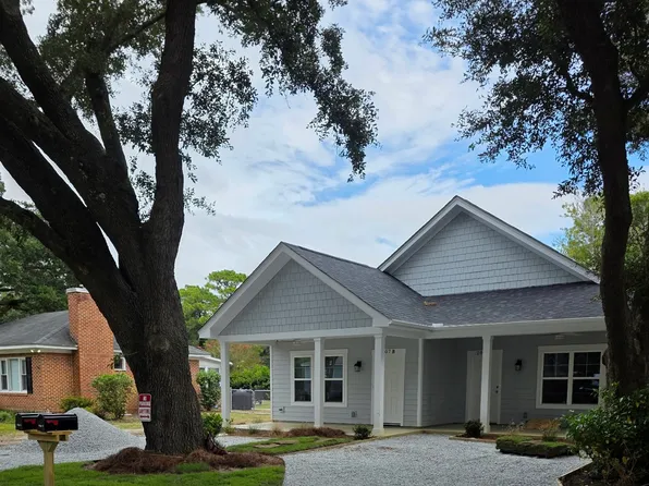 207 S 52nd St #A, Wilmington, NC 28403