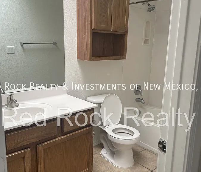 7204 Deer Canyon Ave NE — Photo 15
