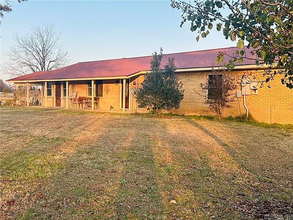 3rd image of 10390 Eden Rd