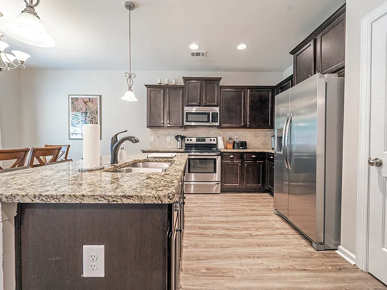 231 Claudia Dr — Photo 11