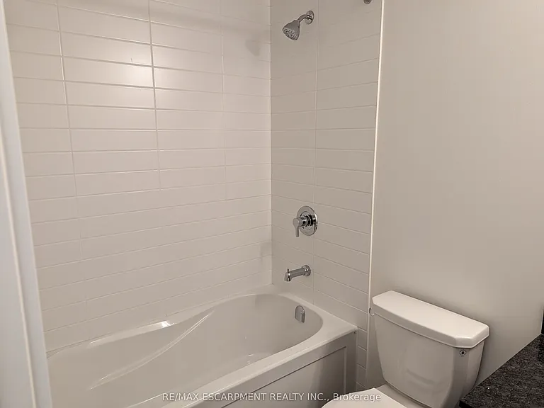 103 Roger St #109 — Photo 8