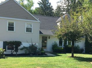 172 Walker Rd, Wayne, PA 19087