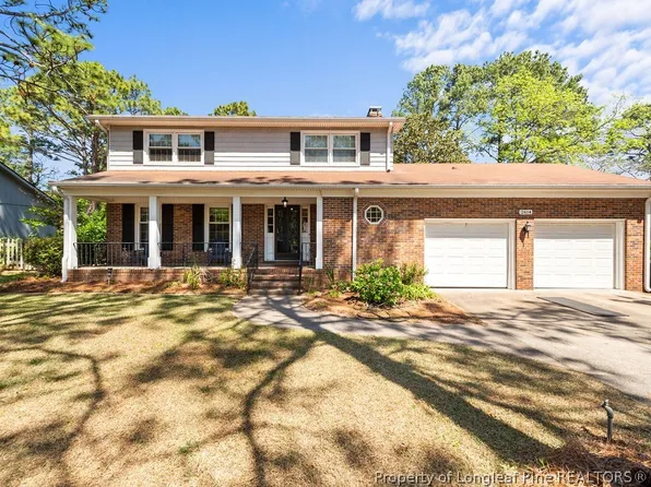 2614 Torcross Dr, Fayetteville, NC 28304