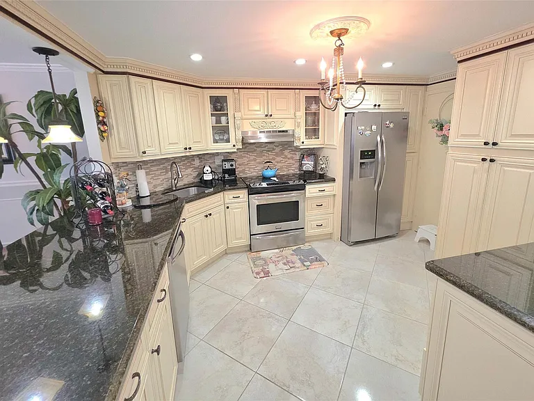 4020 Galt Ocean Dr #1210 — Photo 19