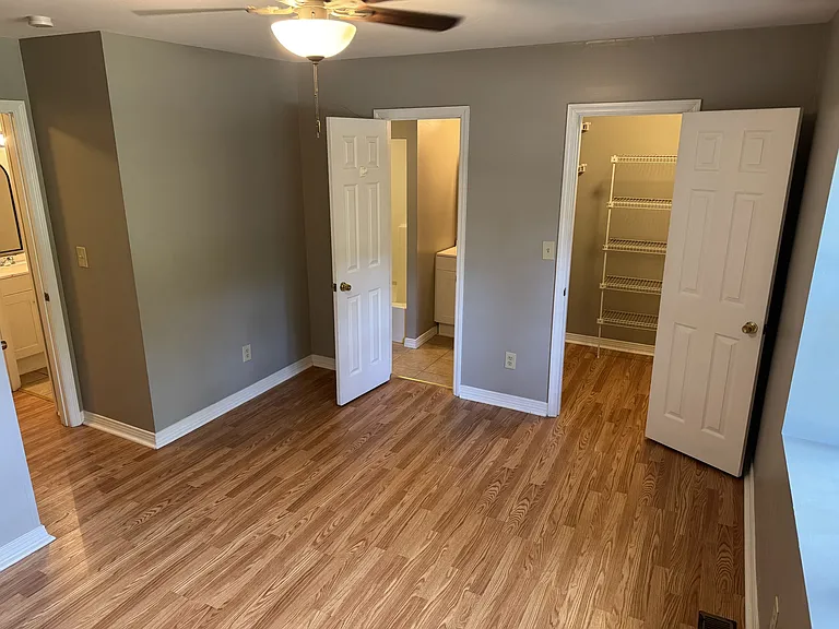 1120 Shady Rest Rd — Photo 7