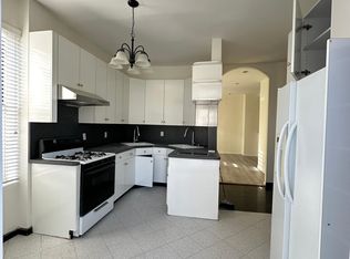 903 52nd St #2, Brooklyn, NY 11219