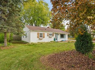 W160N9894 Colonial DRIVE, Germantown, WI 53022