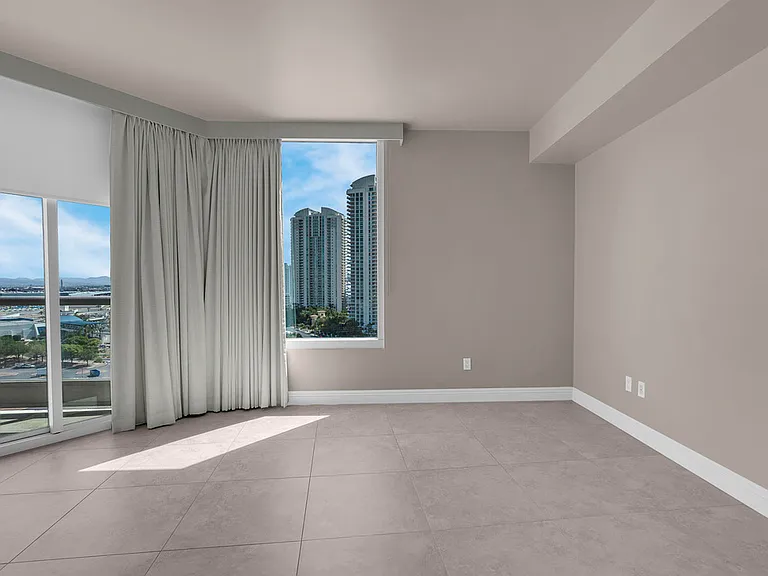 222 Karen Ave #15 — Photo 23