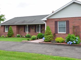 151 Gumm St, Stroudsburg, PA 18360