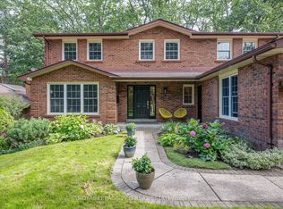 9 Oakridge Dr, Barrie, ON L4N5N6