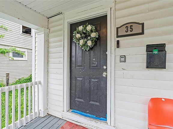 5th image of 35 Santa Clara Ave