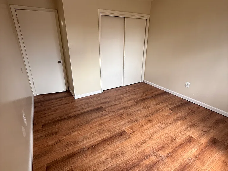 1051 Old Colony Rd #24 — Photo 8