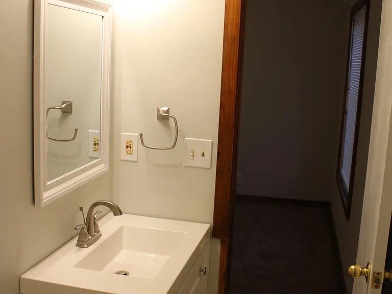 8613 Farmsfield Ct — Photo 10