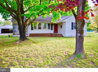 618 N Egg Harbor Rd, Hammonton, NJ 08037