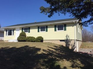 2240 Oleary Rd, Jackson, MI 49201