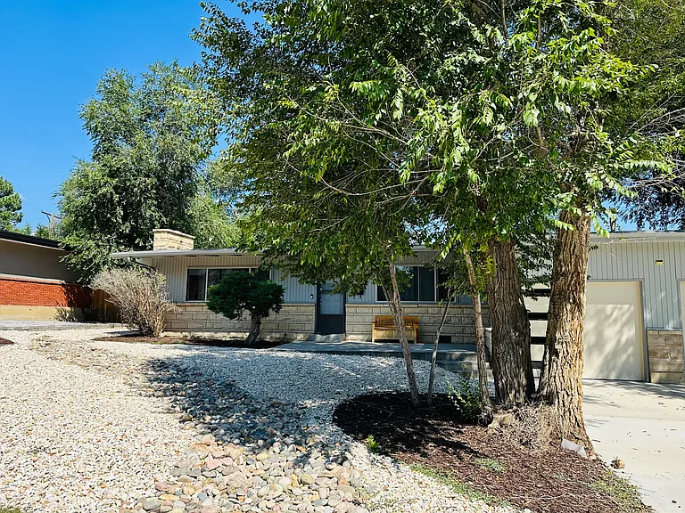 522 W Ramona Ave — Photo 13