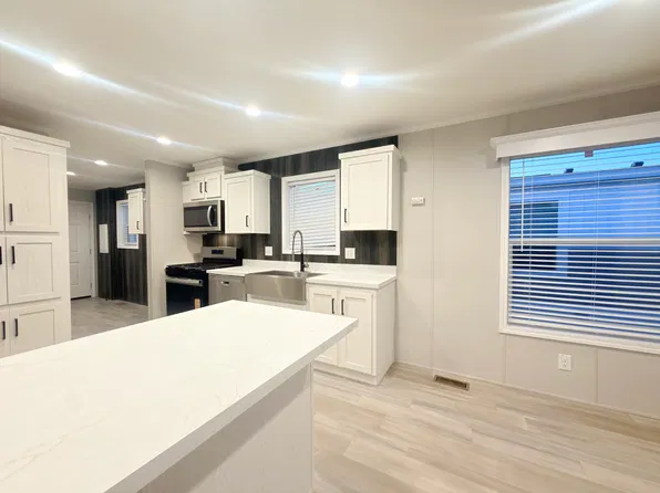 4000 E 134th Street 1 #1024-1, Chicago, IL 60633