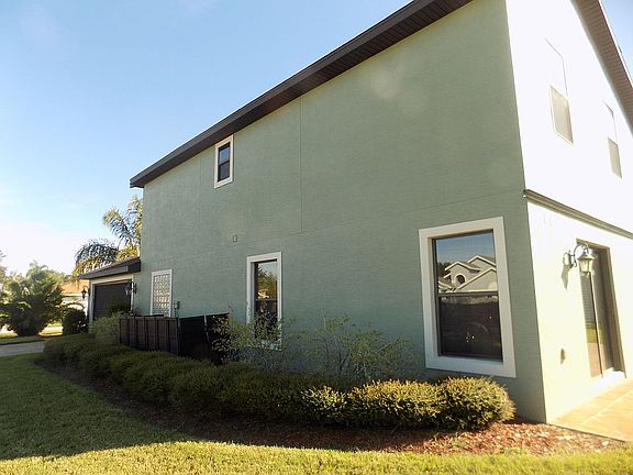 3rd image of 814 Angelina Ct