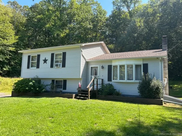 74 Clubhouse Road, Lebanon, CT 06249