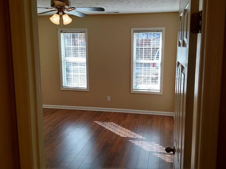 515 Lumberly Ln — Photo 38