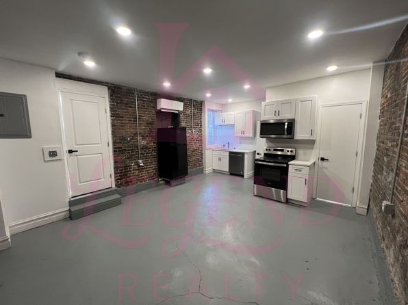 2615 Victor St #1F
