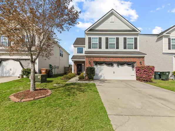 228 Swamp Creek Ln, Moncks Corner, SC 29461