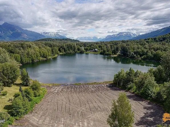 2295 S Butte Dr, Palmer, AK 99645