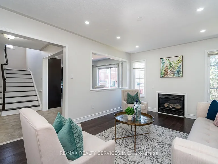 85 Williamson Dr — Photo 12