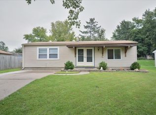 48 Hunting Creek Rd, Saint Peters, MO 63376